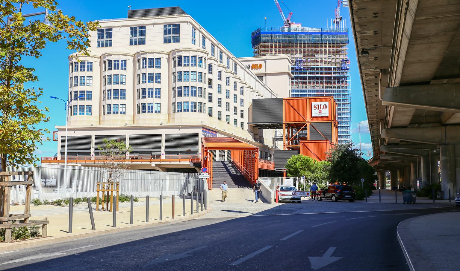 Flexible and Adaptive Workspace Design