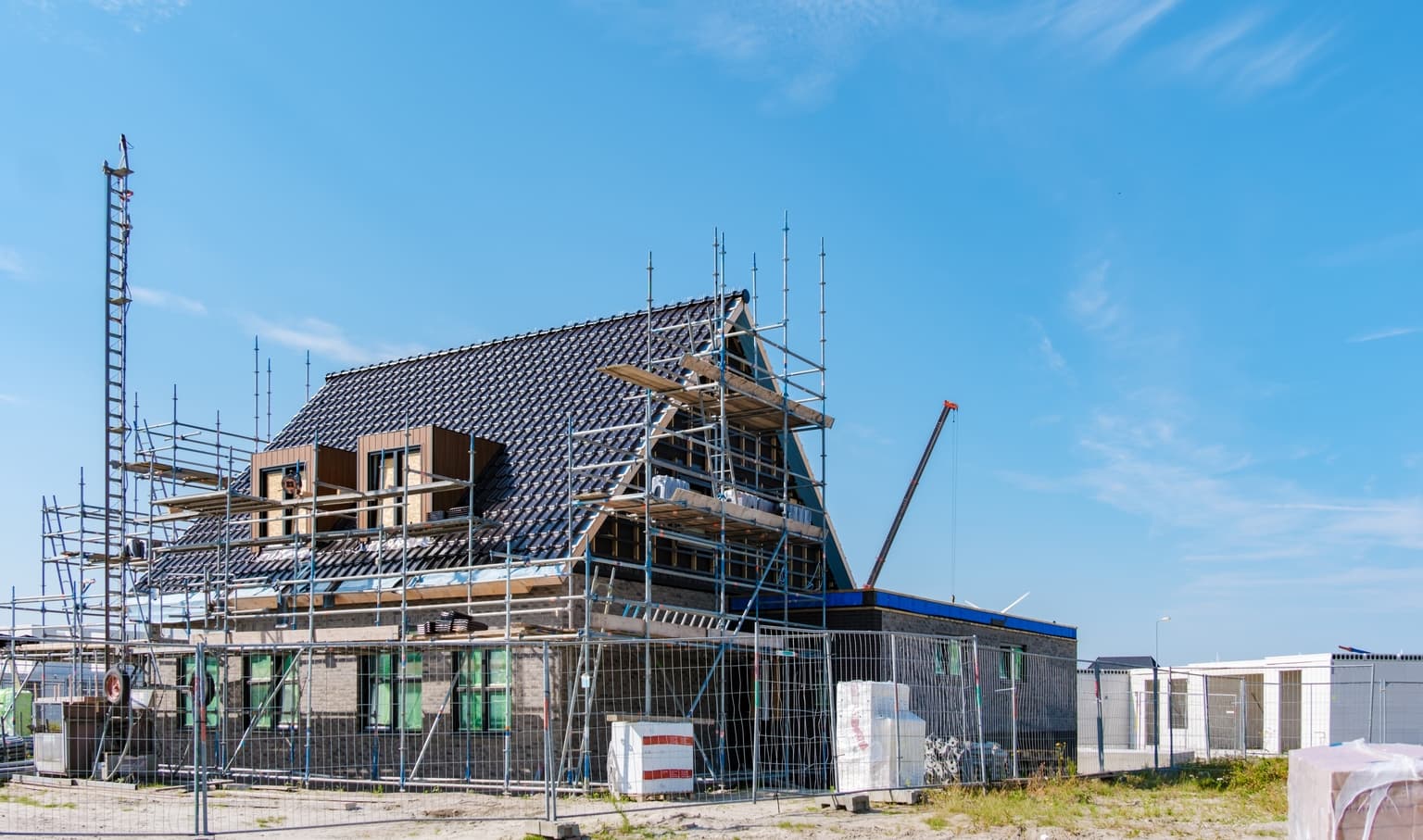 Top Tips to Avoid and Manage Delays in Construction Projects